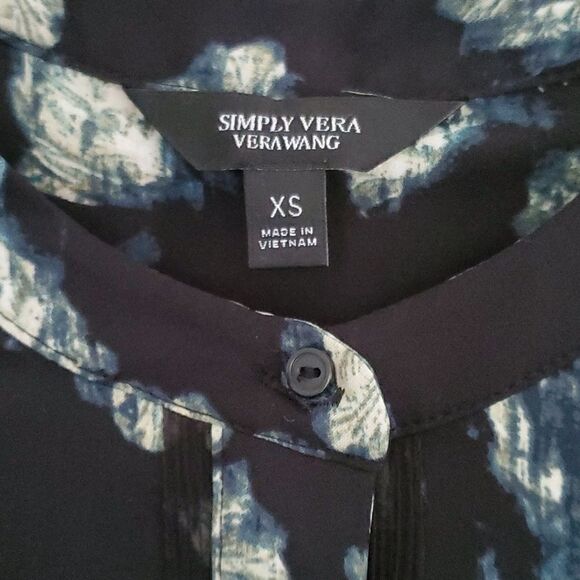 SimplyVera Button Down Blouse - Picture 3 of 8